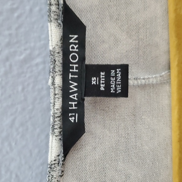 41 Hawthorn Liana faux wrap knit dress - Picture 5 of 11